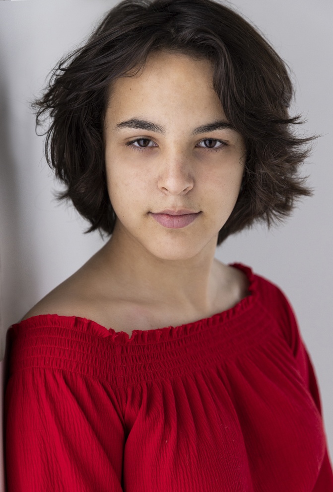 Talent agents for Mila Jones | Collaborate